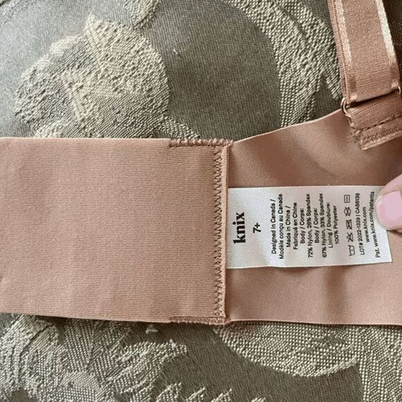 Knix WingWoman Wireless Contour Bra Size 7+ New - Picture 7 of 8